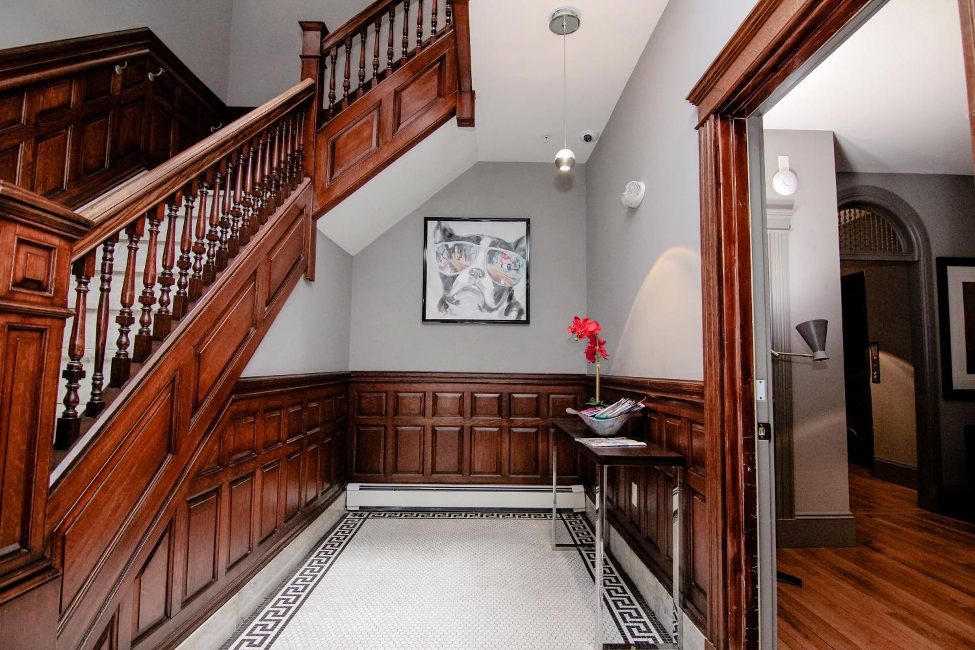 A Stylish Stay W/ A Queen Bed, Heated Floors.. #3 Бруклин Екстериор снимка