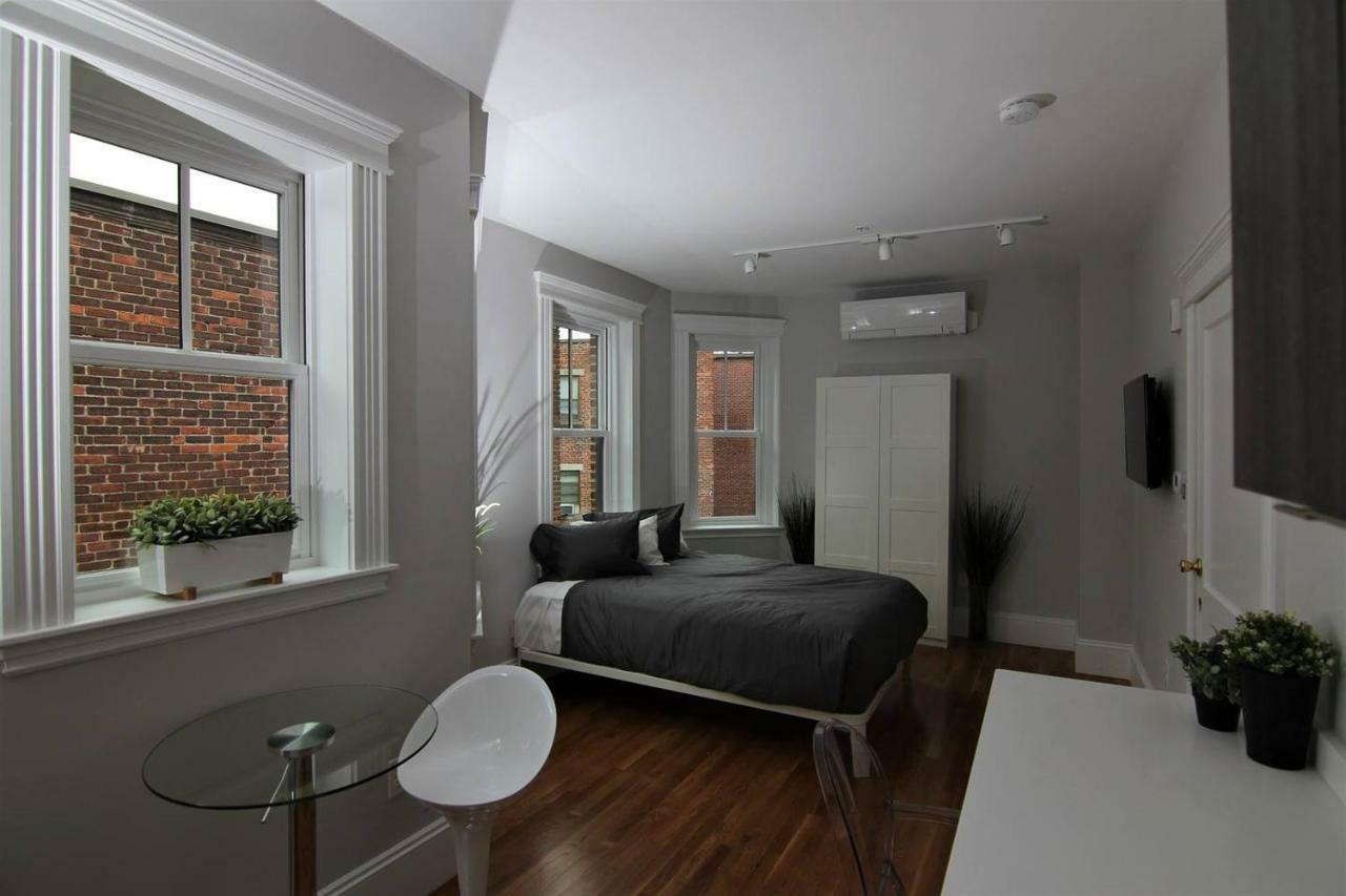 A Stylish Stay W/ A Queen Bed, Heated Floors.. #3 Бруклин Екстериор снимка